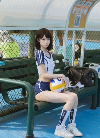 丫鬟双乳伺候泄欲